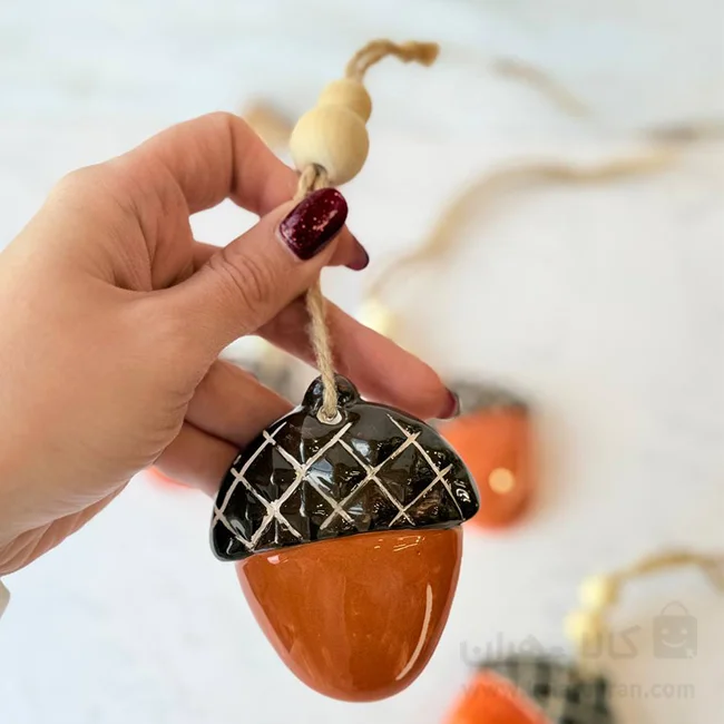 آویز سرامیکی بلوط